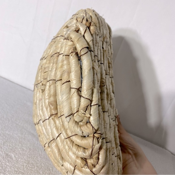 Vintage Plastic Lined Woven Wall Basket Wall Decor Plant Pot Hanging Basket - Picture 11 of 12